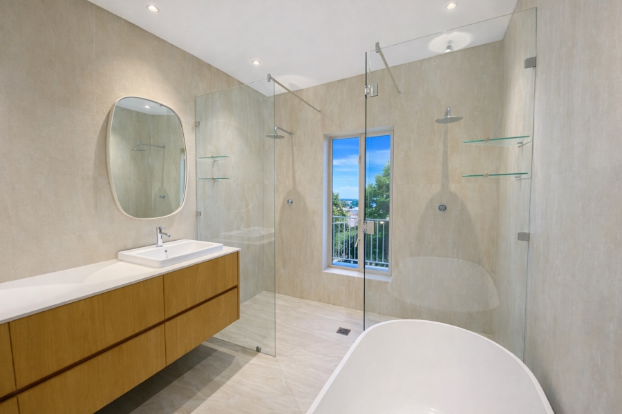 5 Bedroom Property for Sale in Camps Bay Western Cape